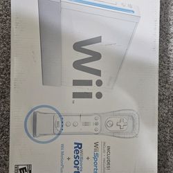 Nintendo Wii Console in Original Box and All Accessories
