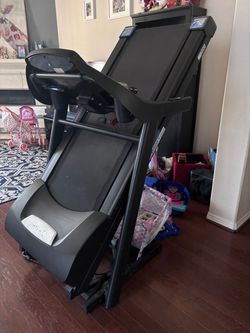 Free treadmill