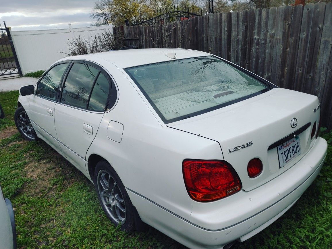 2001 LEXUS GS430 !!FULL OEM PARTOUT!!