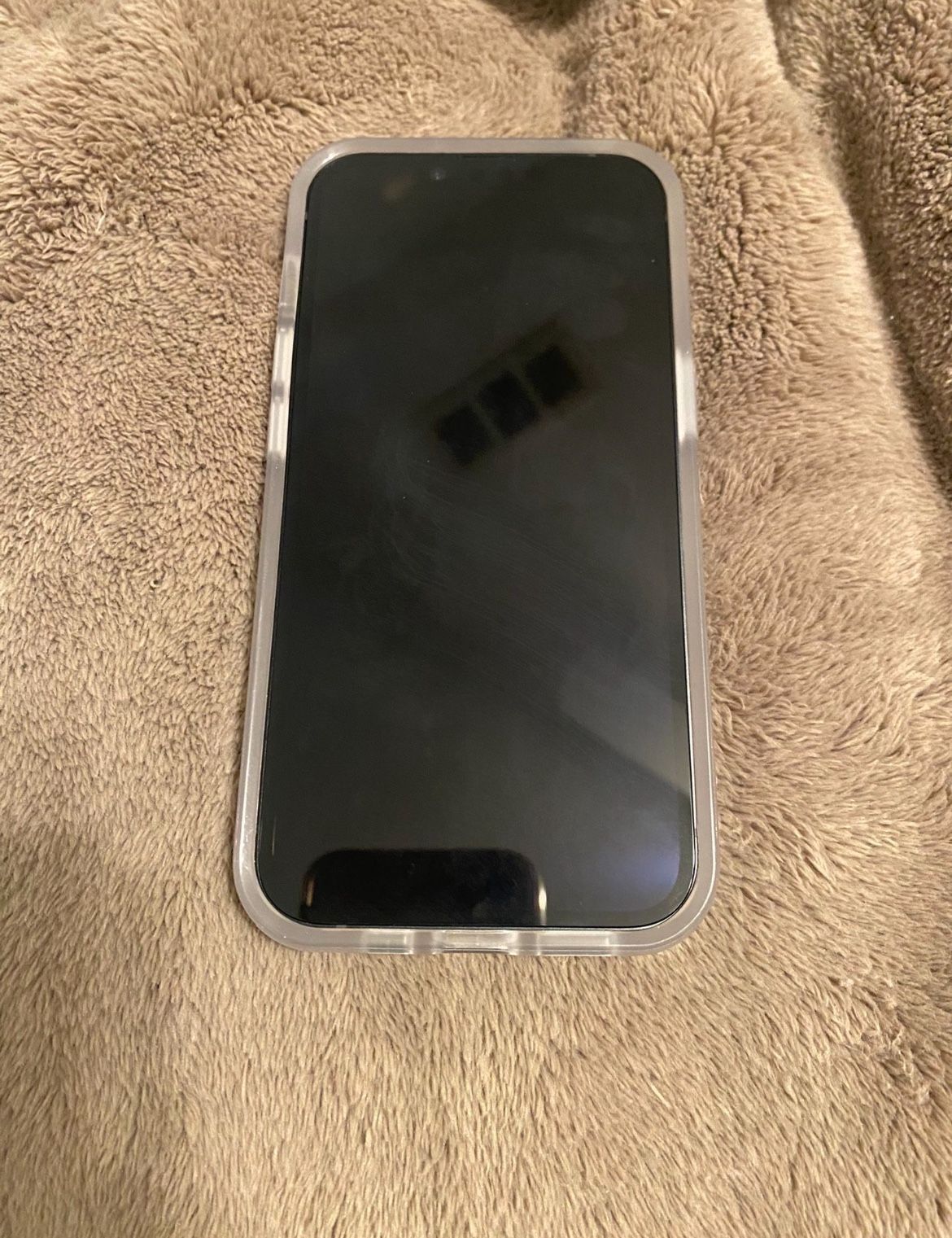 iPhone 16e