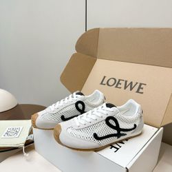 L.oewe Ballet Runner 2.0 size 4-11 