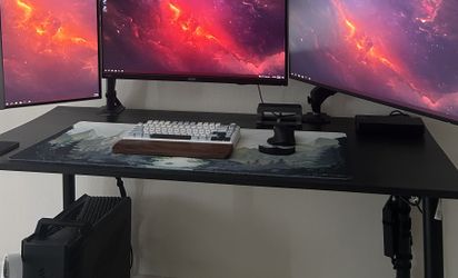 Black Computer Office Desk / Gaming Workstation