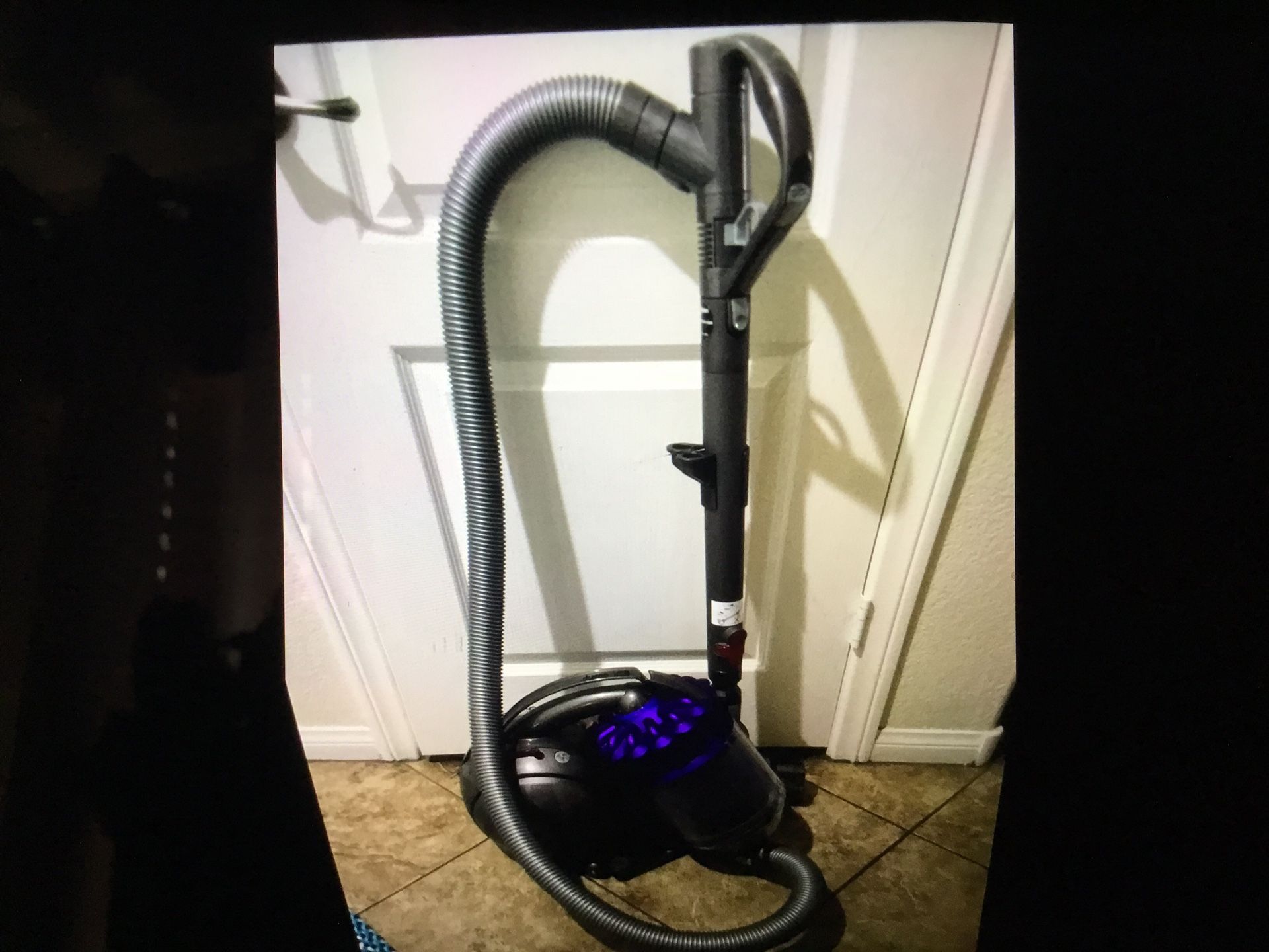 Vacuum Dyson Dc39