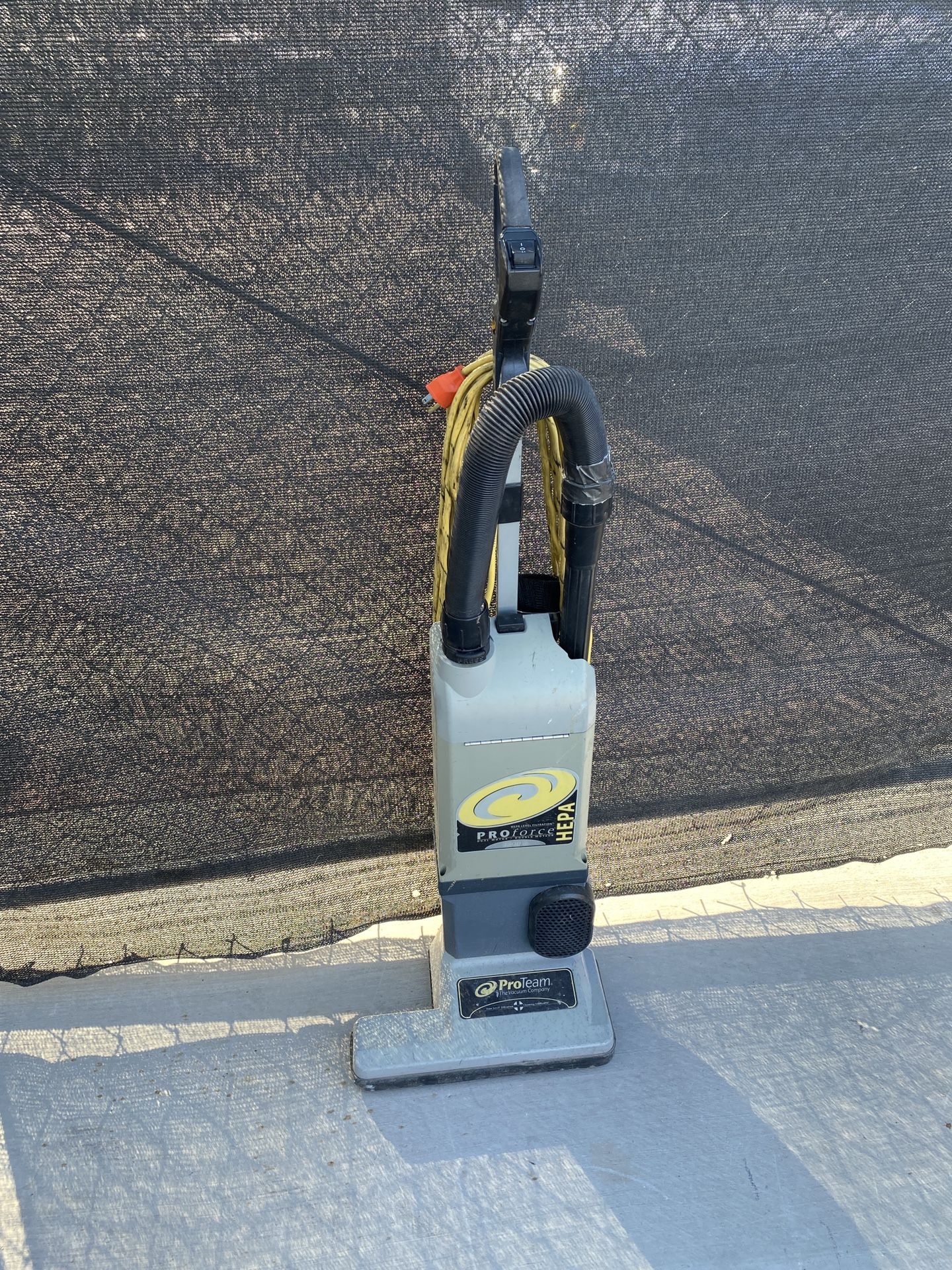 Proteam Pro Force 1500 XP Upright Vacuum With Hose ***read **