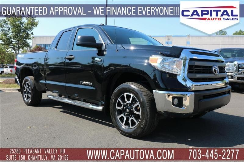 2015 Toyota Tundra 4WD Truck