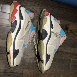 SIZE 10 (43)  OBO TRADE AVAILABLE 