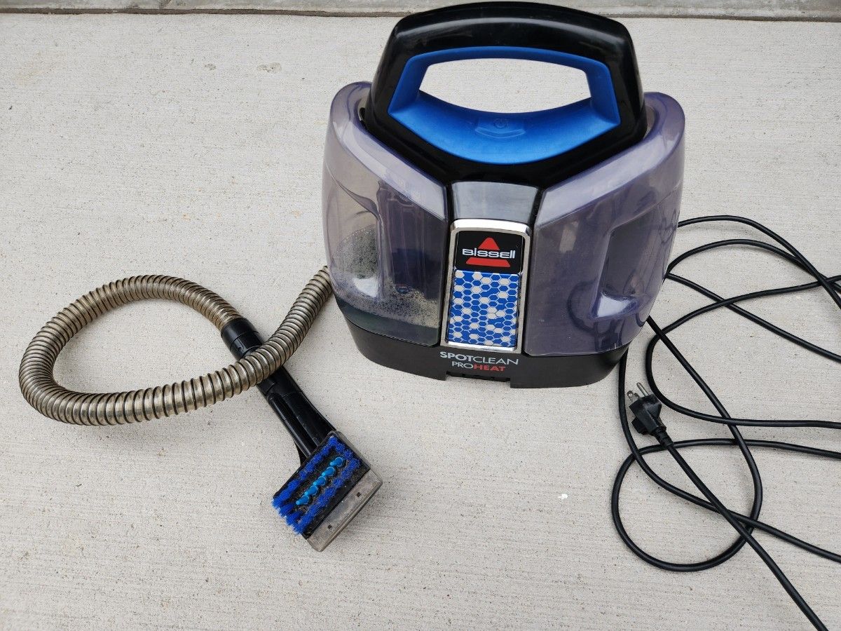 vacuum cleaner - Bissell
SPOTCLEAN
PROHEAT
works good