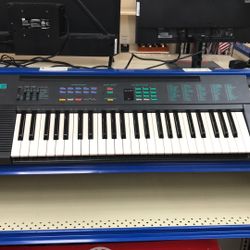 Yamaha Keyboard