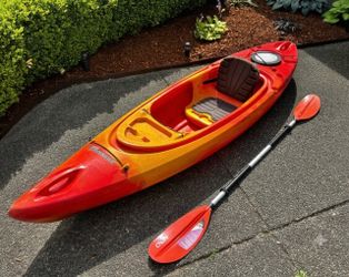 Perception Sport DLX 9.5 Kayak