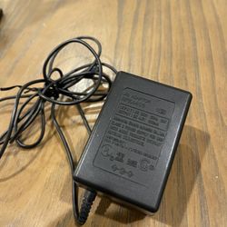 Matsushita Model RFEA403 AC Power Supply Adapter for Portable Minidisc CD Player