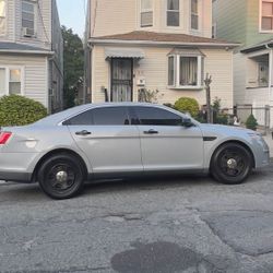 2015 Ford Taurus