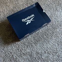 Rebook work Shoes Size 9.5 Available For Sale 