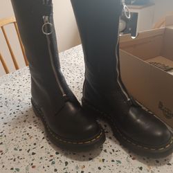Women's Dr. Martens Boots *Limited Edition 