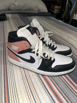 Jordan 1’s size 12.5