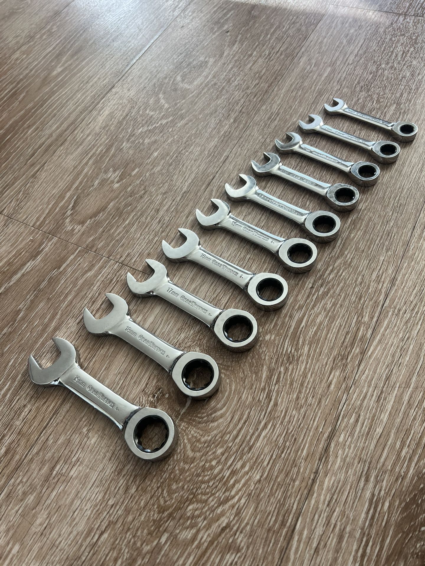 Ratcheting Stubby Wrench Set (metric)