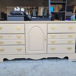 Beautiful Dresser 