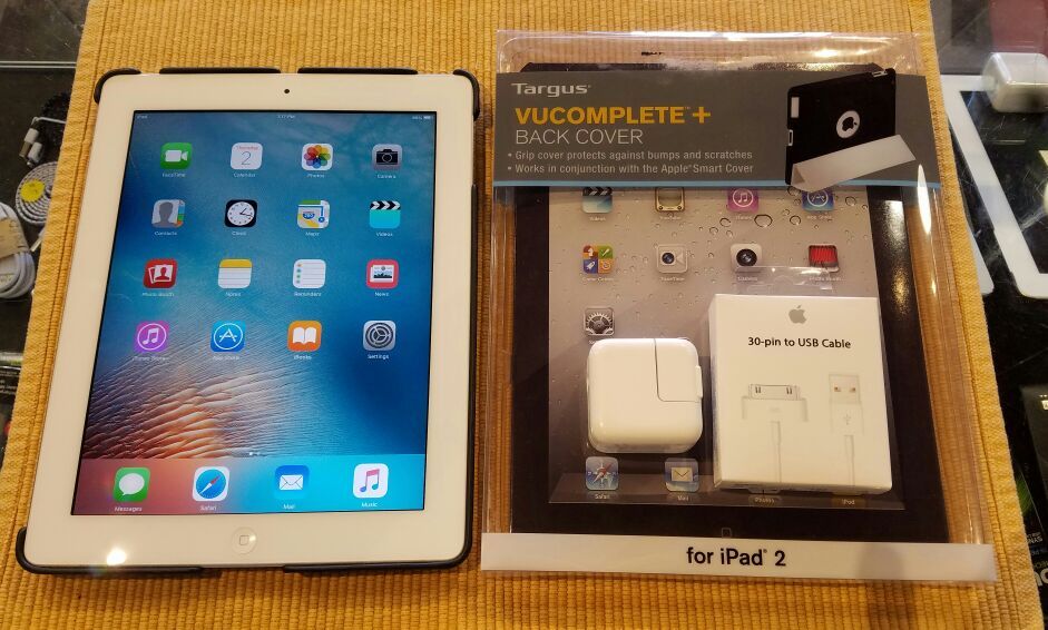 Ipad 2 AT&T and WI-FI EXCELLENT CONDITION!!