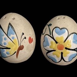 Vintage Hand Painted Egg Shapes Salt And Pepper Shakers
