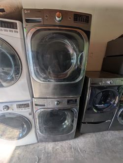 Washee and gas dryer