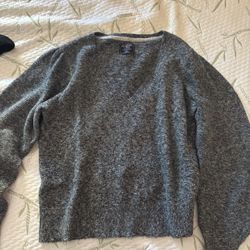 Abercrombie & Fitch Sweater