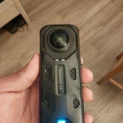 Insta360 X4