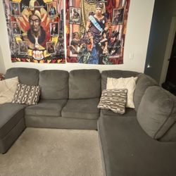 COUCH 