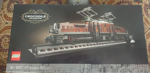 NEW SEALED Lego Crocodile Locomotive Train Set 10277