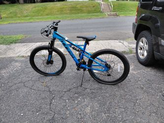 24 in Huffy Mountain bike
