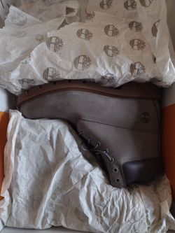 Brand new timberland boots size 11.5 gray