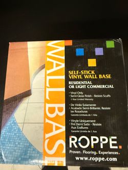 Baseboard / commercial rubber