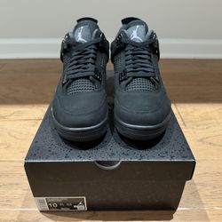 Air Jordan 4 Retro Black Cat 2025 Size 10