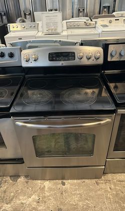 Stainless Steel Electric Range by GE