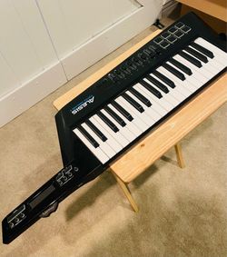 Alesis Vortex Wireless 2 keytar