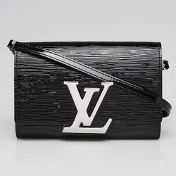 LOUIS VUITTON - SMALL CROSSBODY/CLUTCH