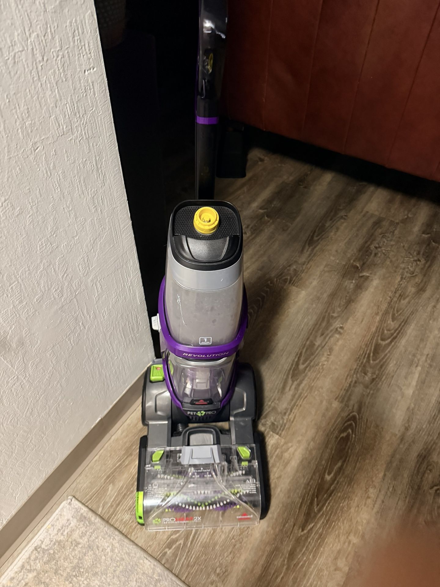 Bissell Proheat Carpet Cleaner