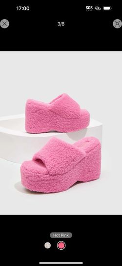 It is new Cuccoo Everyday Collection Neon-pink Fuzzy Wedge Slide Sandals