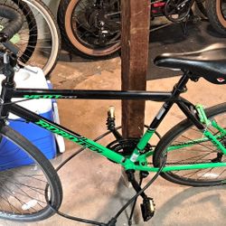 $100.00 Road Bike Like New  $100.00 Or Trade