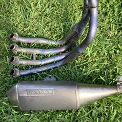 Suzuki 1000Gsxr titanium  full exhaust system
