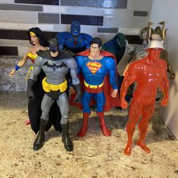 DC Vintage Action Figures Lot (7)