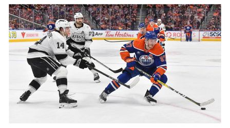 Kings hockey is back