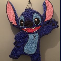 Stitch Piñata 