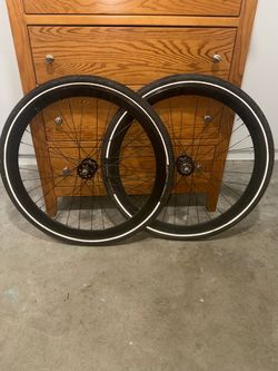 Fixed gear wheelset