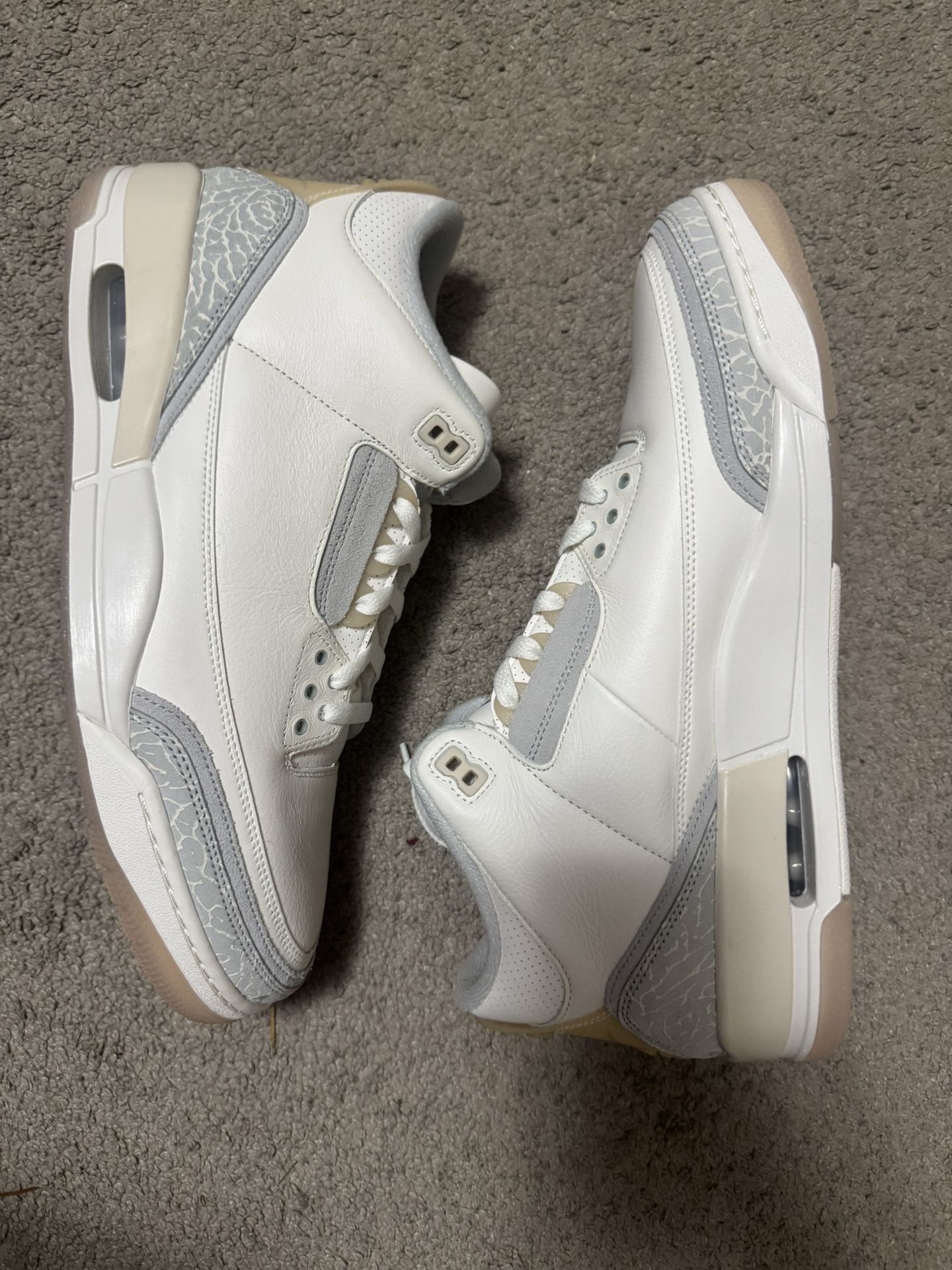 DS JORDAN 3 IVORY SIZE 13 UNDER RETAIL