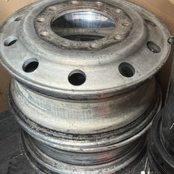 22.5 