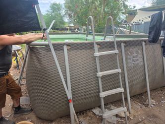 22x14 ft rectangle swimming pool 48"deep w/sandfilter and pump