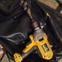 DeWalt VSR Drill 