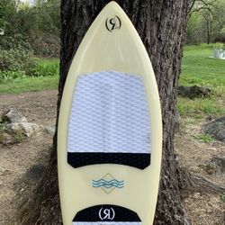 Ronix 4’ 8” Potbelly Rocket Wakesurf