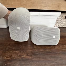 Bowers & Wilkins M‑1 Speakers