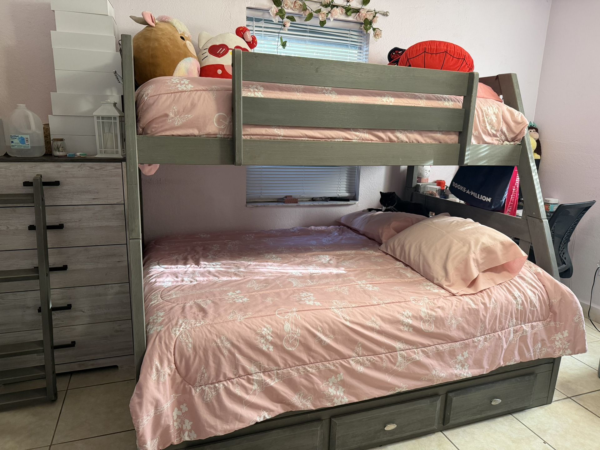 Bunk Bed( Price Is Firm)