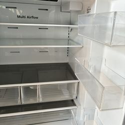 Avanti Refrigerator